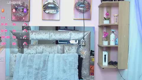 Violeta froz online show from 03-08-25, 04:17