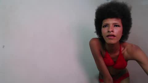 V I O L E T T E  online show from 04-28-26, 05:29