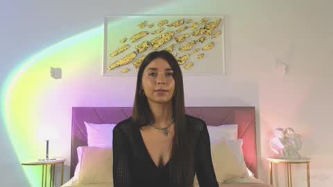 Snapshot of violetta_finch chatting on 10-21-25, 11:55 violetta_finch online show from 10-21-25, 11:55