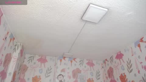 Violetta  online show from 12-28-24, 01:17