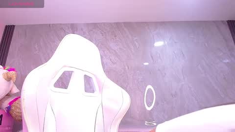 Violetta  online show from 10-08-25, 03:48