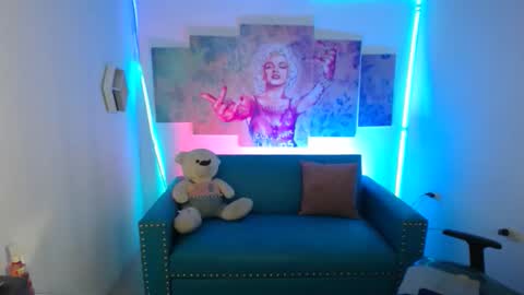 Violeta online show from 02-15-26, 12:14