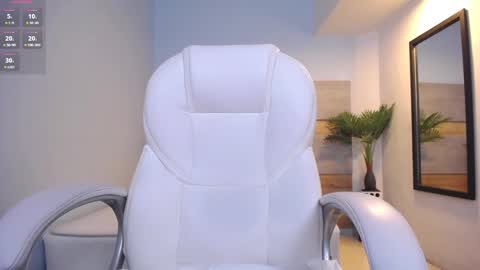 Violetta online show from 02-26-25, 10:36