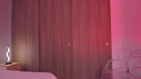 Snapshot of violetta_swift_ chatting on 12-20-24, 05:04 violetta independent model online show from 12-20-24, 05:04