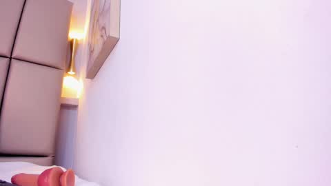 Violetta  online show from 02-19-25, 08:20