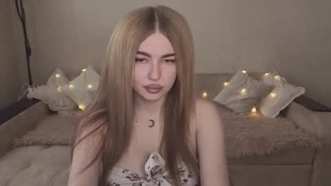 ViolettaOtis online show from 10-02-25, 11:28