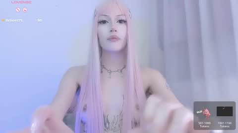 Violett online show from 11-27-25, 06:15