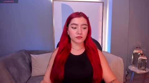 Violett Castel online show from 03-02-25, 05:14