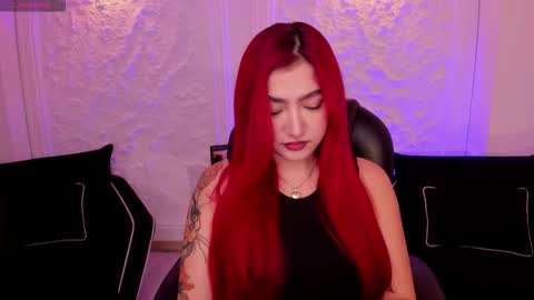 Violett Castel online show from 10-18-25, 07:03