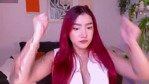 Violett Castel online show from 04-23-26, 07:16