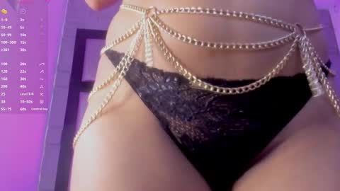 violetteecourt online show from 10-15-25, 06:41