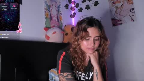 Violette  online show from 02-07-25, 10:09