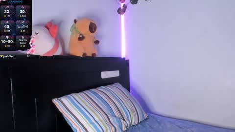 Violette  online show from 02-25-25, 10:39