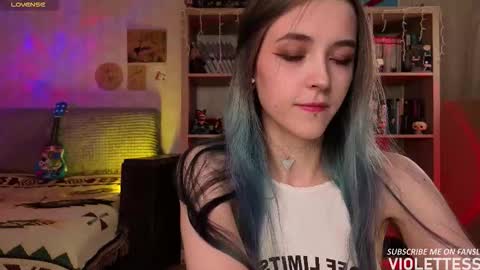 Vi  Best on my Fansly  online show from 02-04-26, 01:50