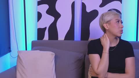 Violet online show from 12-29-24, 02:49