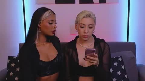 Violet online show from 03-09-25, 01:56