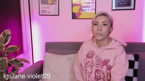 Violet online show from 10-14-25, 12:11