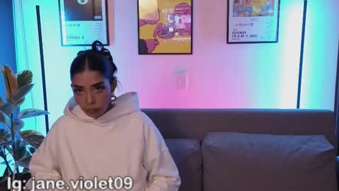 Violet online show from 01-06-26, 01:42