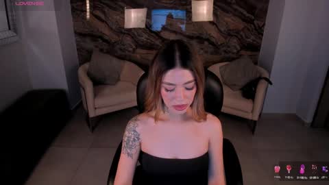 Violett  online show from 02-11-25, 09:46