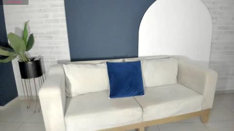 Snapshot of violetthansson chatting on 06-04-26, 10:21 Violett online show from 06-04-26, 10:21