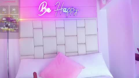 Snapshot of violettharous chatting on 02-07-25, 04:27 VioletthaRous online show from 02-07-25, 04:27