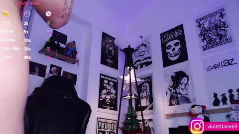 Snapshot of violettlane chatting on 12-13-24, 03:38 Violeta online show from 12-13-24, 03:38