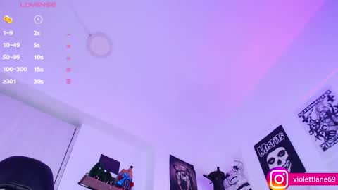Snapshot of violettlane chatting on 12-21-24, 02:19 Violeta online show from 12-21-24, 02:19