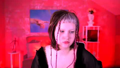 Violett online show from 07-16-26, 06:19
