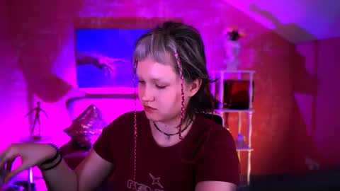 Violett online show from 07-20-26, 06:17