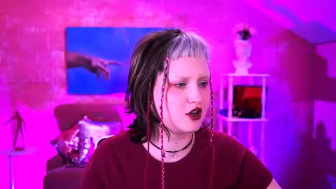 Violett online show from 07-20-26, 10:50