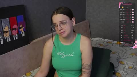 Violet online show from 04-07-26, 03:07