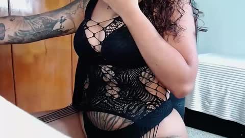 Snapshot of violetwitch05 chatting on 03-07-25, 07:16  Violet  online show from 03-07-25, 07:16