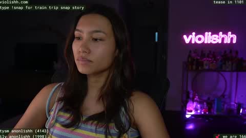 follow me on twitter violishh and ig violishh  online show from 03-01-25, 11:47