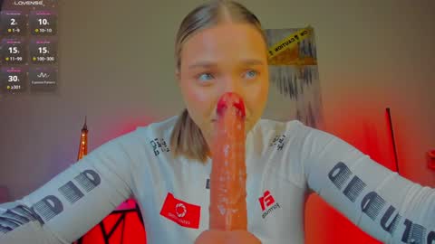 Violla online show from 12-16-24, 11:22