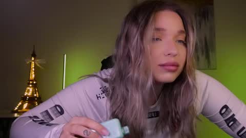 Violla online show from 03-06-25, 09:14