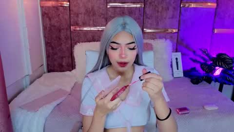 viollettebylyly online show from 10-01-25, 12:11