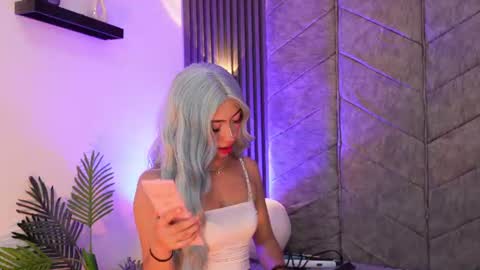 viollettebylyly online show from 06-11-26, 12:36