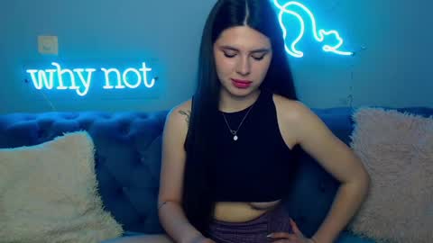 Snapshot of viollinalv chatting on 04-06-26, 04:46 viollinalv online show from 04-06-26, 04:46