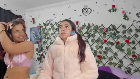 Snapshot of vip_thedivas chatting on 01-04-25, 11:33 The divas online show from 01-04-25, 11:33