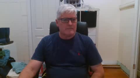 Snapshot of viper654321 chatting on 12-09-24, 06:12 viper654321 online show from 12-09-24, 06:12