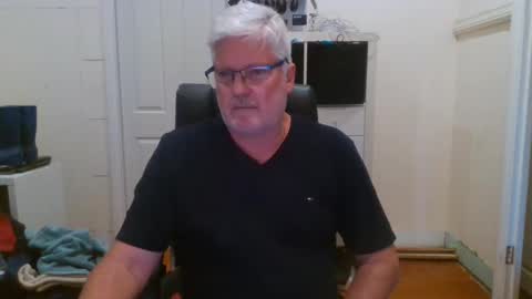 Snapshot of viper654321 chatting on 01-03-25, 08:10 viper654321 online show from 01-03-25, 08:10