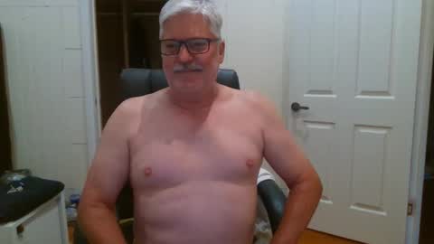 Snapshot of viper654321 chatting on 09-27-25, 07:24 viper654321 online show from 09-27-25, 07:24