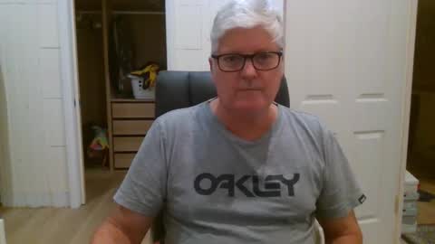 viper654321 online show from 04-27-26, 08:01