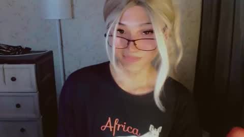 Pearl online show from 04-11-26, 07:45