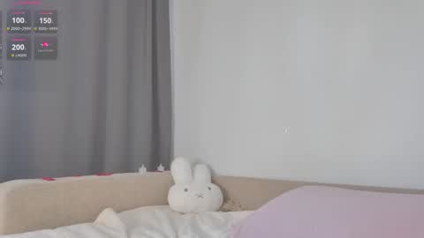  Lily  online show from 02-05-26, 10:31