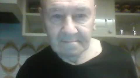 Snapshot of virgomandel chatting on 12-17-25, 05:13 virgomandel online show from 12-17-25, 05:13