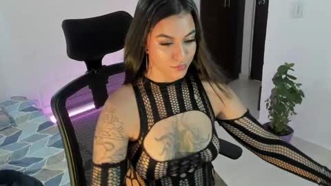 Snapshot of virtual111_ chatting on 12-01-24, 08:20 Lu online show from 12-01-24, 08:20