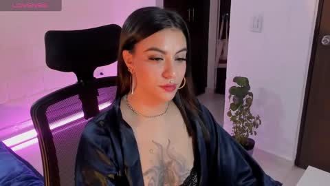 Snapshot of virtual111_ chatting on 01-09-25, 09:16 Lu online show from 01-09-25, 09:16