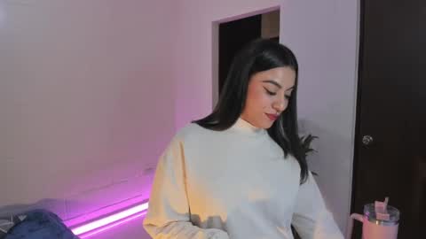 Snapshot of virtual111_ chatting on 02-11-25, 11:54 Lu online show from 02-11-25, 11:54