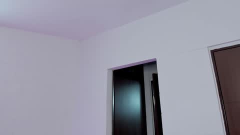 Snapshot of virtual111_ chatting on 02-25-25, 12:36 Lu online show from 02-25-25, 12:36